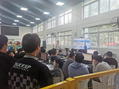 机电工程学院举办工匠精神系列讲座暨首场秋季校园招聘会